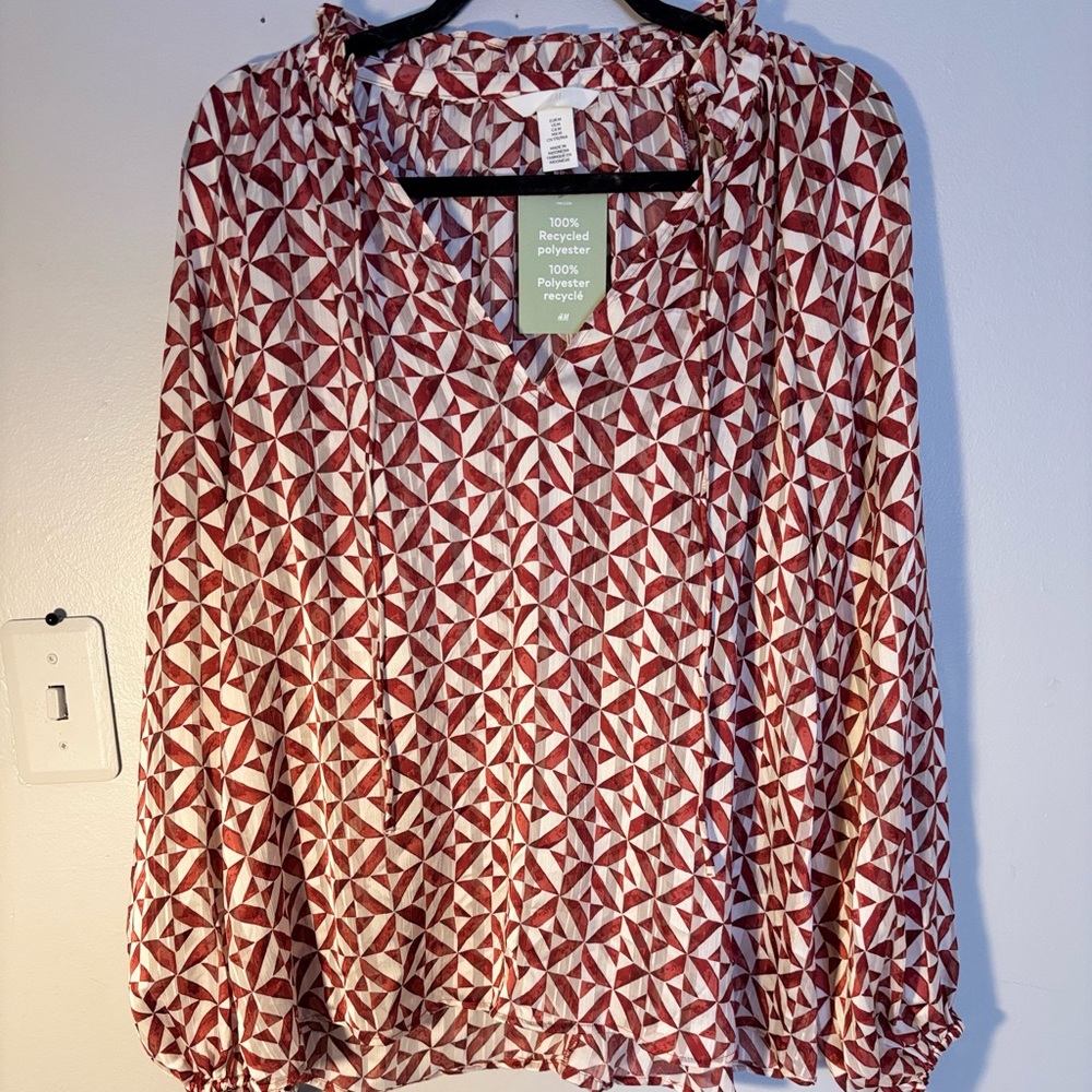 NWT Geometric Red Print Long-Sleeve Sheer Women's Summer Blouse Top Size M